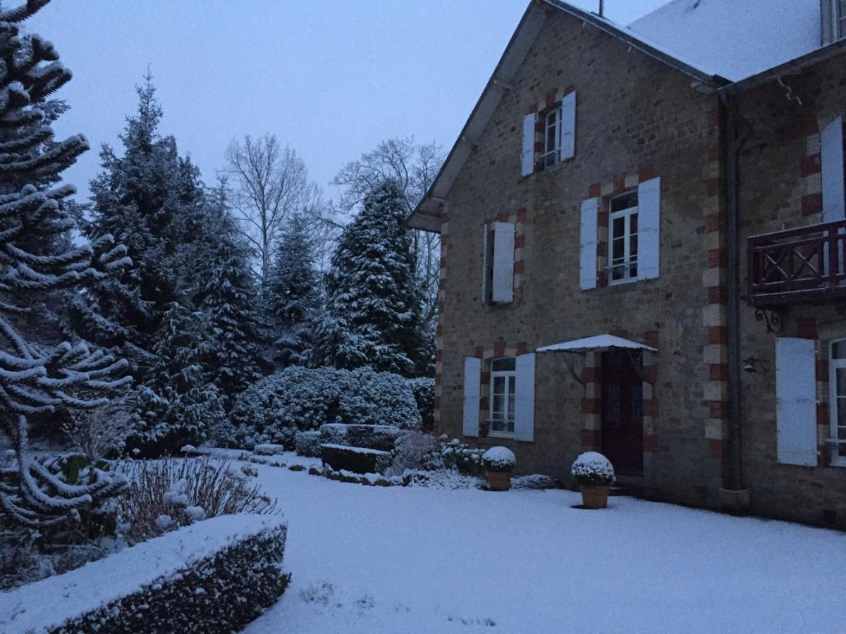 Villa Chanteraine Fleury  Exterior photo
